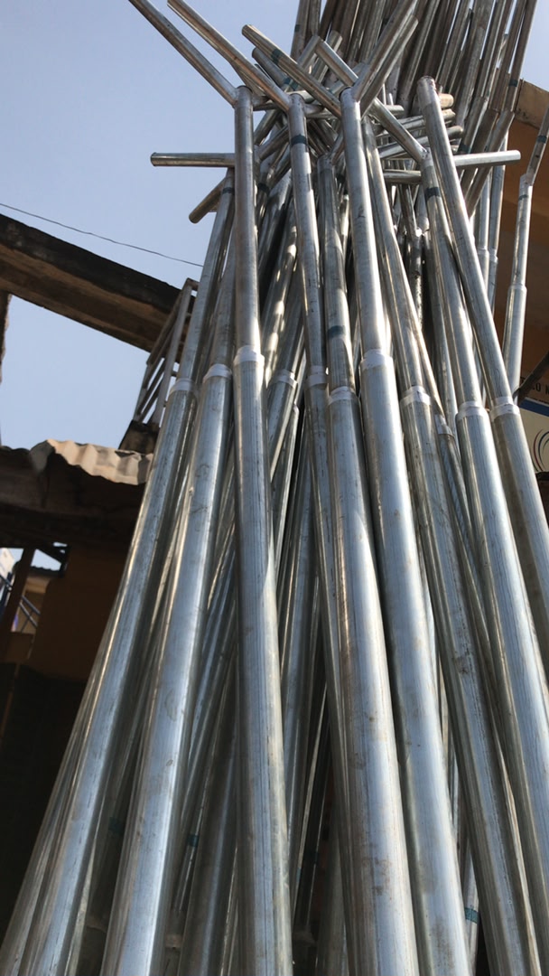 18feet solar pole